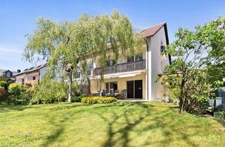 Doppelhaushälfte kaufen in 85635 Höhenkirchen-Siegertsbrunn, Familienfreundliche und stetig modernisierte Doppelhaushälfte - ideal auch als Mehrgenerationenhaus!