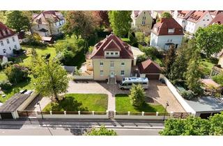 Villa kaufen in 06237 Leuna, Leuna - Exklusives Anwesen mit großem Grundstück und Pool im Villenviertel von Leuna