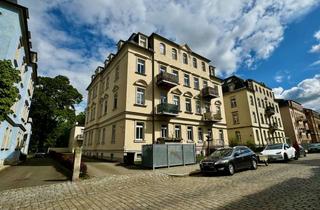 Wohnung kaufen in 01159 Löbtau-Nord, Gemütliche 1-Zimmer-Dachgeschosswohnung mit Charme!