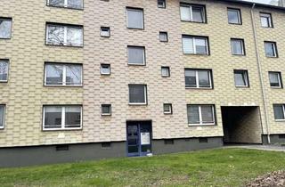 Wohnung kaufen in 47138 Obermeiderich, Modernisierte kleine 3,5 Zimmer-Wohnung mit Einbauküche und Balkon in 47138 Duisburg-Meiderich