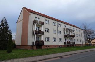 Wohnung mieten in Bergmannsring 48, 06217 Merseburg, Mit Balkon, EBK und Garage