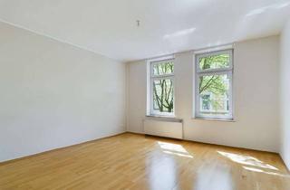 Wohnung mieten in 45130 Rüttenscheid, E-Rüttenscheid - 2-Zimmerwohnung mit großen Balkon u. Einbauküche