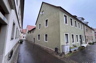 Haus kaufen in 97631 Bad Königshofen im Grabfeld, Erneuerungs bedarf im Herzen von Bad Königshofen