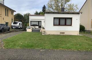 Haus kaufen in 53332 Bornheim, POTENZIAL ENTDECKEN - sanierungsbedürftiger Bungalow mit schönem Garten in ruhiger Wohnsiedlung