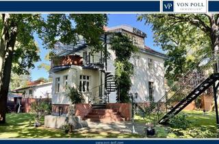 Villa kaufen in 12557 Köpenick (Köpenick), Zeitgenössische Villa in einmaliger Lage in Wendenschloss