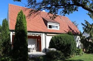 Haus kaufen in Doktor-Schmelzing-Straße, 86169 Firnhaberau, Sanierungsbedürftiges 8-Raum-Zweifamilienhaus in Augsburg Firnhaberau