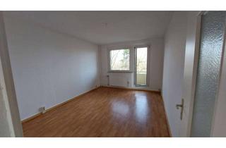 Wohnung mieten in Kugelbergring 16, 06667 Weißenfels, Großzügige 3-Raum-Wohnung wartet auf neue Familie