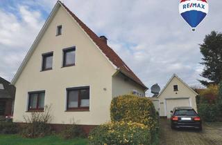 Einfamilienhaus kaufen in 26919 Brake (Unterweser), Familienfreundliches Einfamilienhaus mit uneinsehbaren Gartenbereich