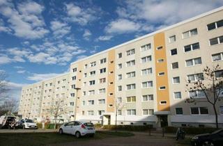 Wohnung mieten in Dr.-Friedrich-Wolf-Str. 57, 08529 Plauen, 3Raumwohnung mit Top Ausblick, Badewanne und Balkon!!!