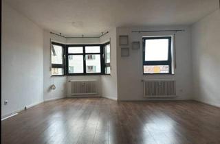 Wohnung kaufen in 78549 Spaichingen, Spaichingen - Sehr schön renovierte 4 Zimmerwohnung