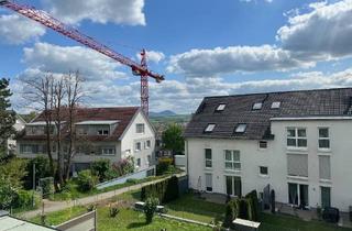 Wohnung kaufen in 73249 Wernau, Wernau - Helle und gut geschnittene 2-Zi.-OG-Wohnung mit Balkon und Einzelgarage in Wernau