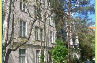 Wohnung kaufen in 12163 Berlin, Berlin - 3.OG, helle 2-Zimmer-Wohnung, kl. Balkon, ruhige Seitenstraße nahe Schloßstraße