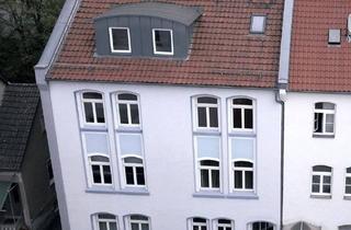 Mehrfamilienhaus kaufen in 34123 Kassel, Kassel - Von Privat - Mehrfamilienhaus, vier Wohneinheiten