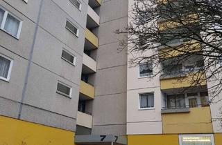 Wohnung kaufen in Albert-Schweitzer-Str., 30880 Laatzen, Vermietete 4 Zi. ETW + 1 TG-Platz in Laatzen-Mitte