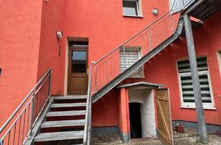 Wohnung mieten in Bismarckstraße 16, 39517 Tangerhütte, sanierte 3 Raum Wohnung in der Innenstadt von Tangerhütte