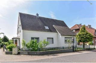 Haus kaufen in 40764 Langenfeld (Rheinland), Modernisierte Immobilie in Langenfeld-Richrath * Freistehendes Ein-/Zweifamilienhaus * ca. 155,52 m²