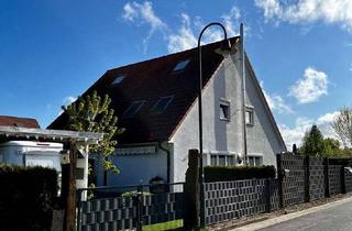 Doppelhaushälfte kaufen in Schachtstraße 4 i, 31691 Seggebruch, Provisionsfrei: schöne, gepflegte Doppelhaushälfte mit Südterrasse und Garten in Helpsen