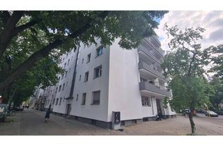 Wohnung kaufen in 10585 Berlin, 2 Zi. / 55qm / Otto-Suhr-Allee / 300m zur TU-Berlin / Fassade gedämmt / Fernwärme / Balkon