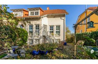 Doppelhaushälfte kaufen in 04683 Belgershain, Doppelhaushälfte mit Carport, Garten mit Terrasse und Gartenhaus und Tageslichtbädern