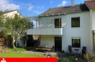 Haus kaufen in 93309 Kelheim, Gepflegte Haushälfte mit 3 Wohnungen in Kelheim-Hohenpfahl
