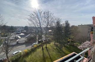 Wohnung kaufen in 64546 Mörfelden-Walldorf, Gepflegte Wohnung mit fünf Zimmern und Balkon in Mörfelden-Walldorf