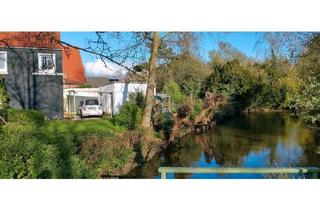 Haus kaufen in Friesenplatz, 26935 Stadland, Großzügig. Idyllisch, Energieeffizent. Friesenhaus direkt am Wasser