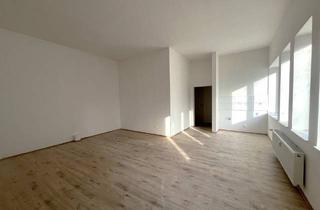 Wohnung mieten in 44388 Dortmund, Dortmund - Frisch renovierte 2,5 Zimmer-Wohnung