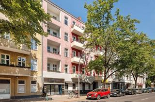 Wohnung kaufen in Schillerpark, 13349 Wedding, Vermietete Altbauwohnung mit Charakter – attraktive Lage am Schillerpark