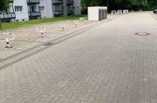 Garagen mieten in Herbertzstr. 136-146, 47809 Oppum, PKW-Stellplatz mit Sperrbügel