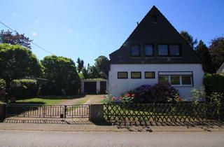 Einfamilienhaus kaufen in 40489 Angermund, Ländliches Einfamilienhaus mit Ausbaureserve in See Nähe