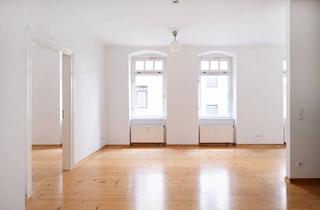 Wohnung kaufen in 10115 Berlin, Berlin - Einmal Mitte, bitte! Altbau-Flair in zentraler Lage