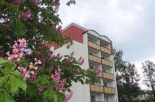 Wohnung kaufen in Dr.- Friedrich- Wolf- Straße 58, 08529 Reusa, Ihr Start als Kapitalanleger... möblierte 1 Zimmer Wohnung mit Balkon