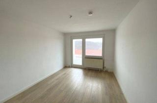 Wohnung mieten in Feldstraße 20, 07985 Elsterberg, Schöne 3-Raum-Wohnung mit Balkon und herrlichem Blick über Elsterberg