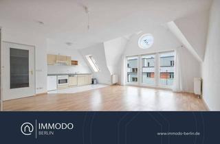 Wohnung kaufen in 10315 Friedrichsfelde, ⭐️ Traumhaftes Dachgeschoss - Helle Wohnung mit Fenster-Bad, hohen Decke & bodentiefen Fenstern