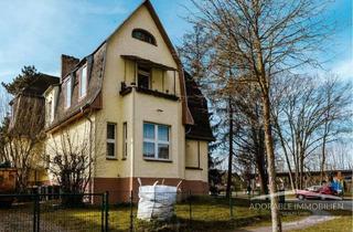Haus kaufen in 16556 Hohen Neuendorf, Borgsdorf: Zweifamilienhaus auf großem Grundstück, viel Potenzial