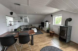Wohnung kaufen in 67578 Gimbsheim, Attraktive und modernisierte 3-Raum-DG-Wohnung mit geh. Innenausstattung mit Balkon und EBK