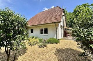 Einfamilienhaus kaufen in 31535 Neustadt, Schmuckstück zum Aufpolieren: Hübsches Einfamilienhaus in zentraler Lage der Kernstadt