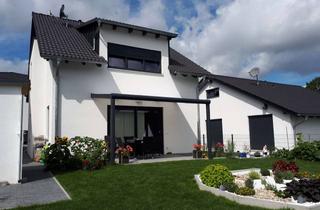 Einfamilienhaus kaufen in 76316 Malsch, Neuwertiges Einfamilienhaus mit Garten im Baugebiet Rotäcker