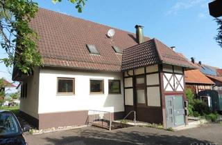 Haus kaufen in 73660 Urbach, Urbach - Solides Zweifamilienhaus mit angebauter Scheune, großem Grundstück mit Remise, Garage und Stallung