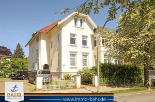 Wohnung kaufen in 23611 Bad Schwartau, TOP: Charmante Altbauwohnung - zentral gelegen!