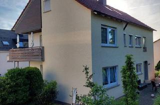 Mehrfamilienhaus kaufen in 71229 Leonberg, Leonberg - Mehrfamilienhaus in Leonberg, ruhige Lage und sehr gute Anbindung