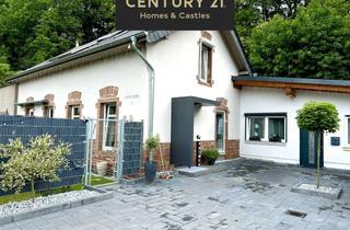 Haus kaufen in 66271 Kleinblittersdorf, Historisches Traumhaus mit modernem Luxus und beeindruckendem Garten + Pool + Einliegerwohnung