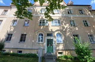Wohnung mieten in Karl-Keil-Straße 26, 08060 Zwickau, Helle 2-Raum-Wohnung mit Stellplatz in Stadtvilla!