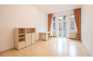 Wohnung kaufen in 12107 Berlin, Modernes Wohnen in Mariendorf: Helle 2-Zimmer Wohnung mit sonnigem Balkon