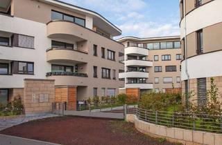Wohnung kaufen in Ilse-Bing-Straße, 60438 Frankfurt, Viel Platz für die ganze Familie: Helle 4,5-Zimmer-Wohnung mit Loggia in Riedberg