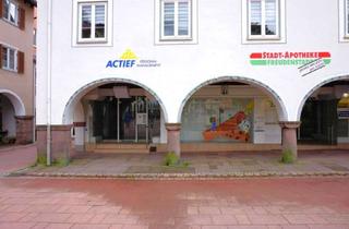 Geschäftslokal mieten in 72250 Freudenstadt, Ladenlokal mit viel Schaufensterfläche direkt am Marktplatz von Freudenstadt