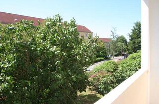 Wohnung mieten in Fritz-Heckert-Siedlung 52, 09337 Hohenstein-Ernstthal, Schöne Wohnung genau für Sie mit Balkon!!!