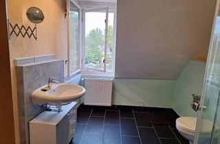 Wohnung mieten in Dingelstädter Straße, 13053 Berlin, Gutlegende 3-Zi-Wohnung mit Garten, Einbau-küche und-schrank