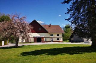 Bauernhaus kaufen in 88353 Kißlegg, Idyllisches Bauernhaus mit großem Wirtschaftsgebäude und Ausbaupotenzial in Kißlegg zu verkaufen
