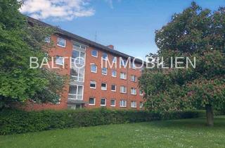 Wohnung mieten in 23569 Kücknitz, Gut geschnittene 2,5-Zimmer-Wohnung mit Balkon